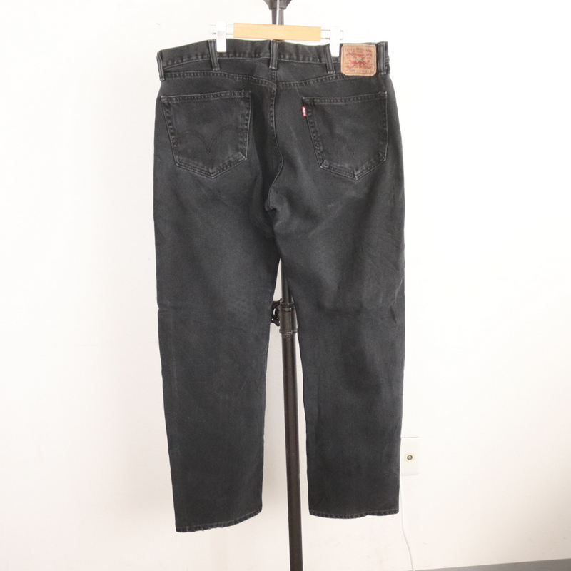 g158 2000年代製 LEVIS リーバイス 505 ブラックデニムパンツ■00s 表記38インチ 黒 ブラック アメカジ ストリート 古着卸 激安 90s 80s_画像2