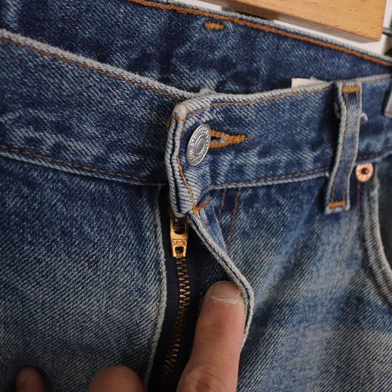 L376 2000年代製 Levis リーバイス 505 デニムパンツ USA製■00s 表記36インチ ブルー 青 ジーパン ジーンズ アメカジ 古着 古着卸 90s 80s_画像7