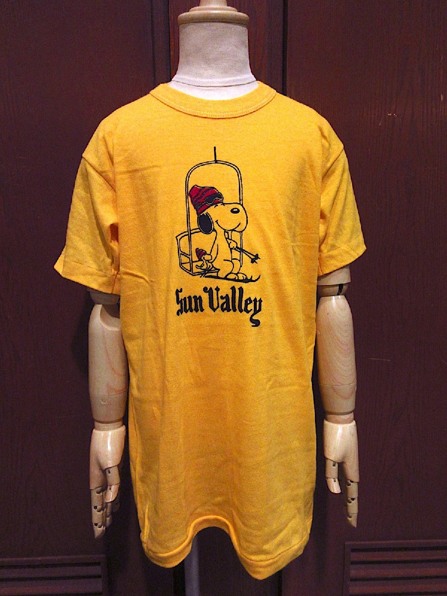 ビンテージ70's●DEADSTOCKキッズSNOOPY Sun Valley Tシャツ黄size L(14-16)●230531c3-k-tsh-stock 1970sスヌーピーデッドストック_画像1