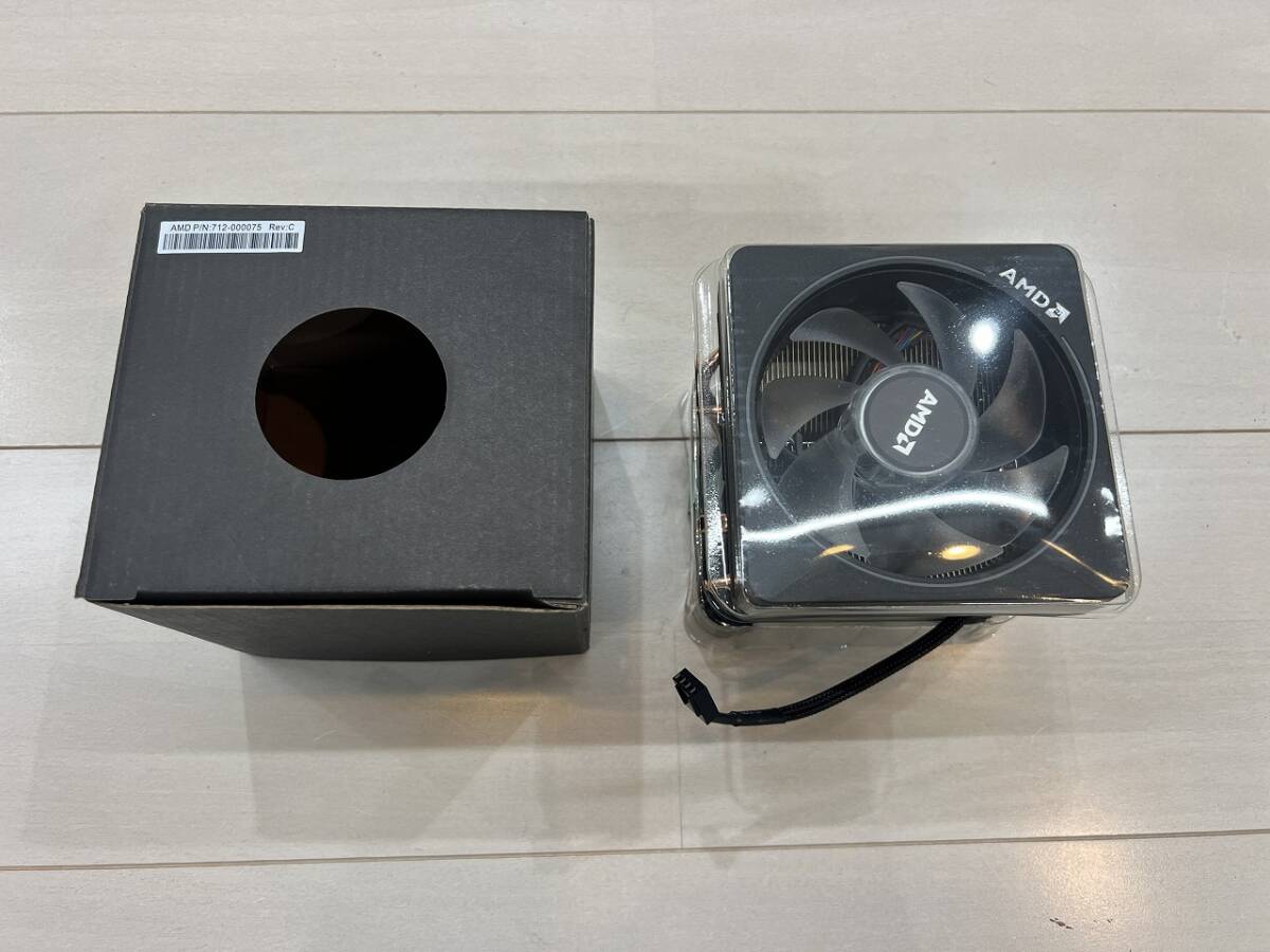 未使用品 AMD Ryzen 7 3800X 付属 純正CPUクーラー（Wraith Spire cooler）P/N 712-000075 Rev:Cの画像1