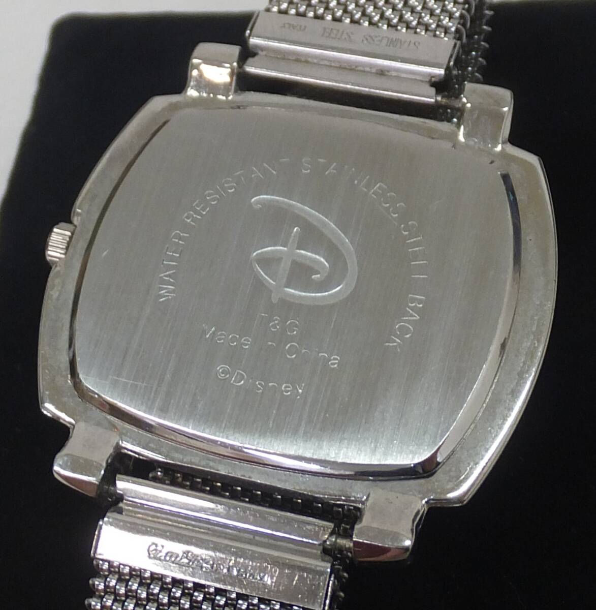 【中古動作品】★Disney T&G ディズニー スティッチ 3針クォーツ 腕時計 伸縮ベルトの画像2