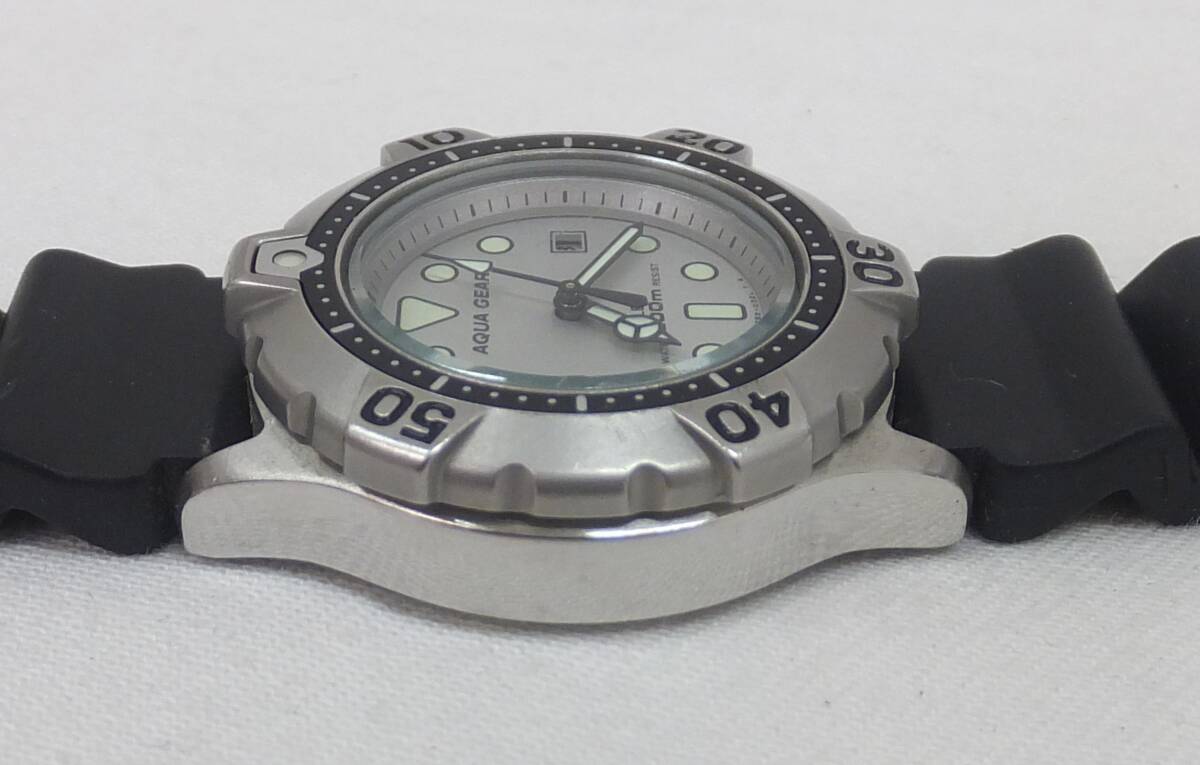 【中古動作品】★SEIKO ALBA セイコーアルバ AQUA GEAR アクアギア 3針 デイトクォーツ レディース ダイバー腕時計 V892-0210 JAPAN A_画像4