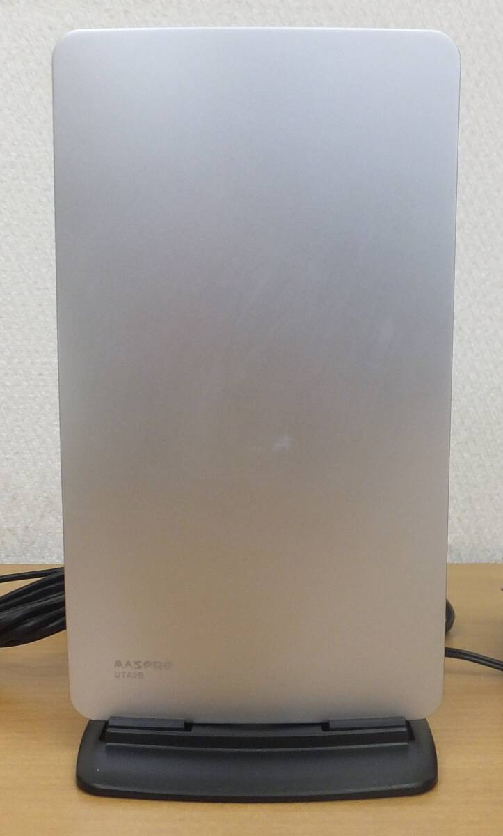 【中古動作未確認・ジャンク】★MASPRO DESKTOP ANTENNA マスプロ　地デジアンテナ　ブースター内蔵UHF卓上アンテナ　UTA2B シルバー_画像3