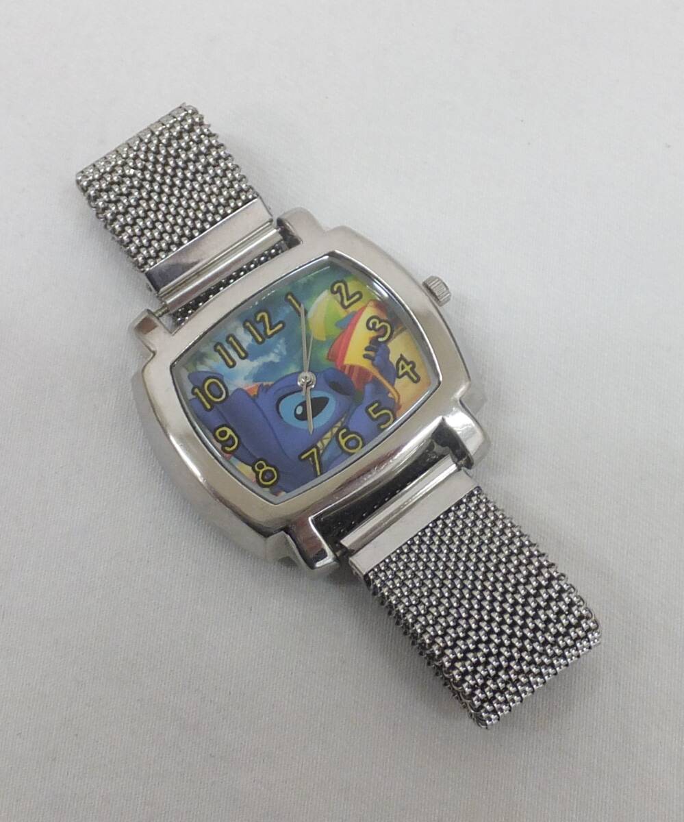 【中古動作品】★Disney T&G ディズニー スティッチ 3針クォーツ 腕時計 伸縮ベルトの画像3