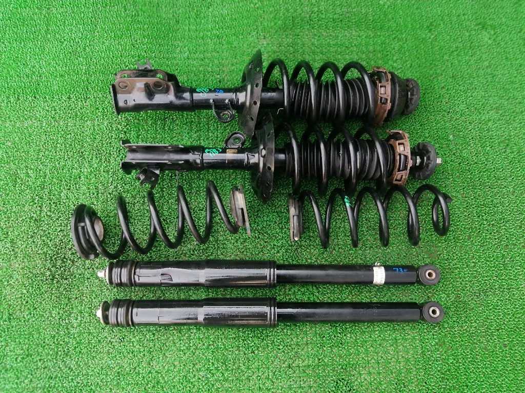  Honda Freed DBA-GB3 GB4 original front suspension strut leak none rear shock absorber left right springs 