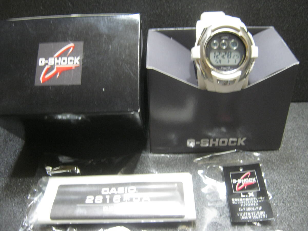 希少　美品　未使用　CASIO　G-SHOCK　G-7300L-7JF　L・X　ソーラー　送料無料