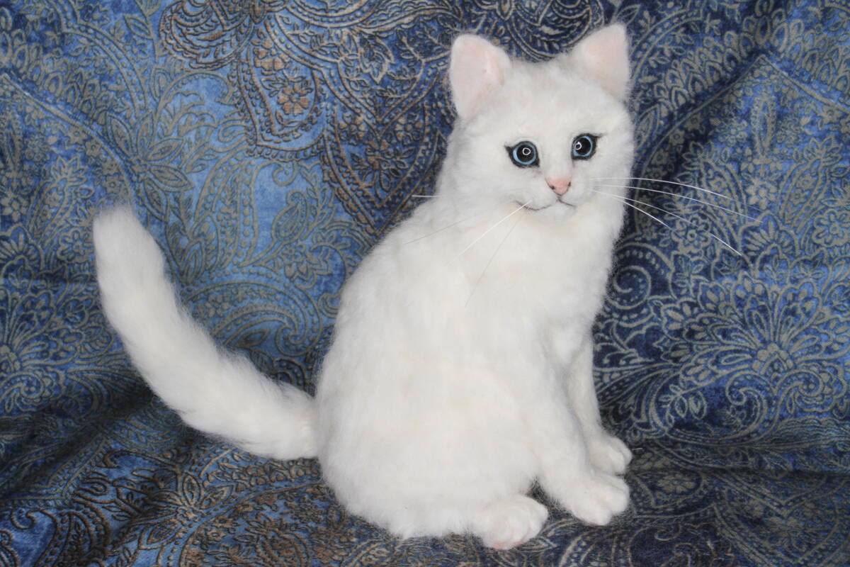  羊毛フェルト 猫　　白猫_画像2