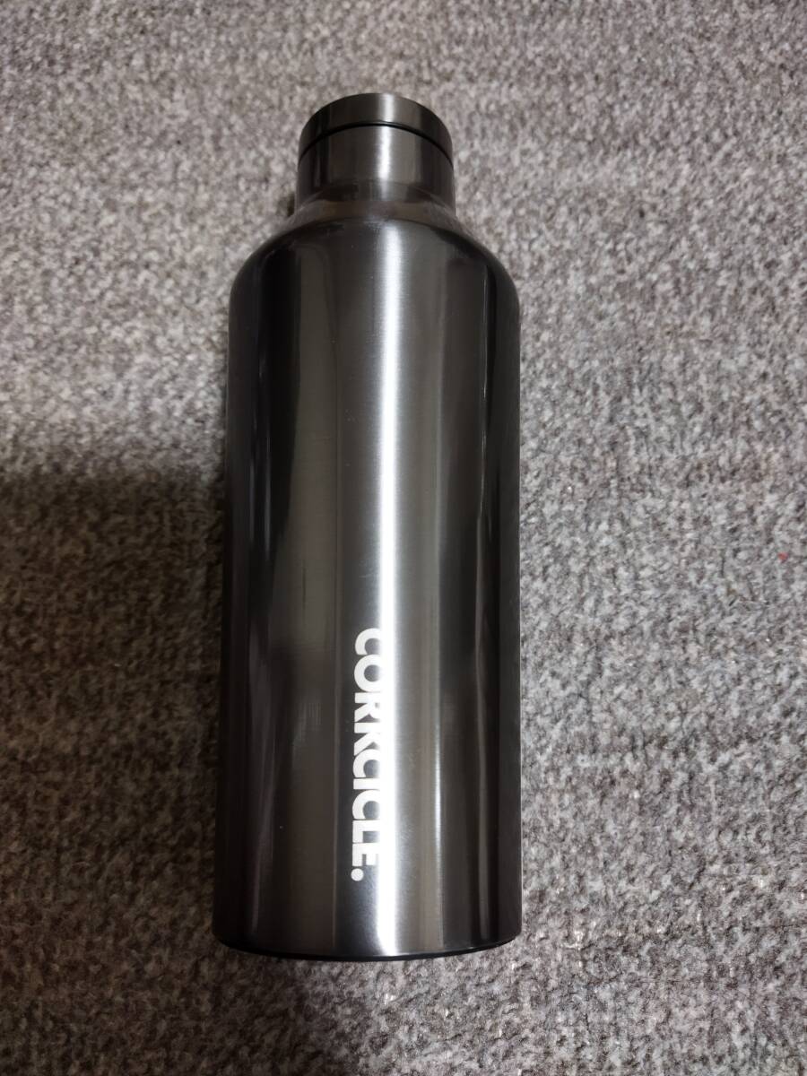 CORKCICLE 未使用 水筒 270ml 保冷 保温 ボトル 2009EGMの画像1