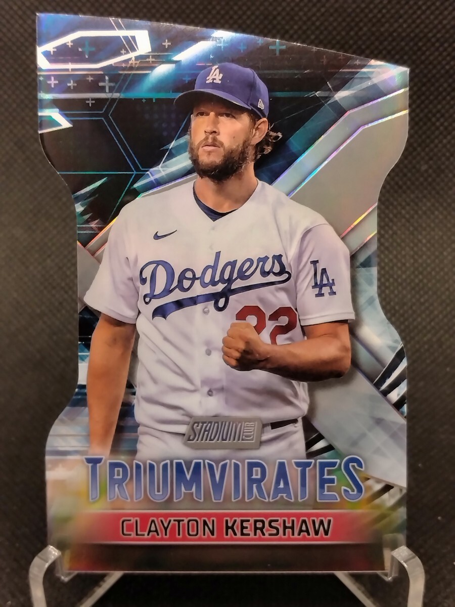 ベッツ フリーマン カーショウ 3枚セット 【2023 TOPPS STADIUM CLUB TRIUMVIRATES T-22 & T-23 & T-24】 ドジャース 三頭政治の画像8