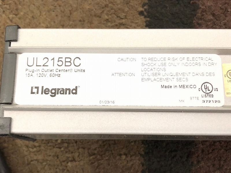 【米軍放出品】未使用品 電源タップ 4口 コンセントタップ Legrand UL215BC (80) ☆CC1V_画像7