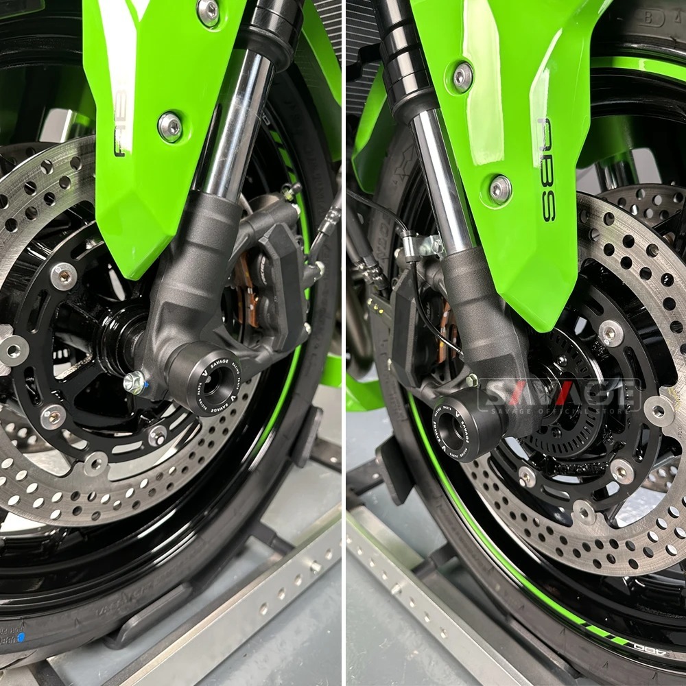 【国内在庫有 即納新品】KAWASAKI ZX-25R ZX-4R ZX-4RR フロントアクスルスライダー_画像1