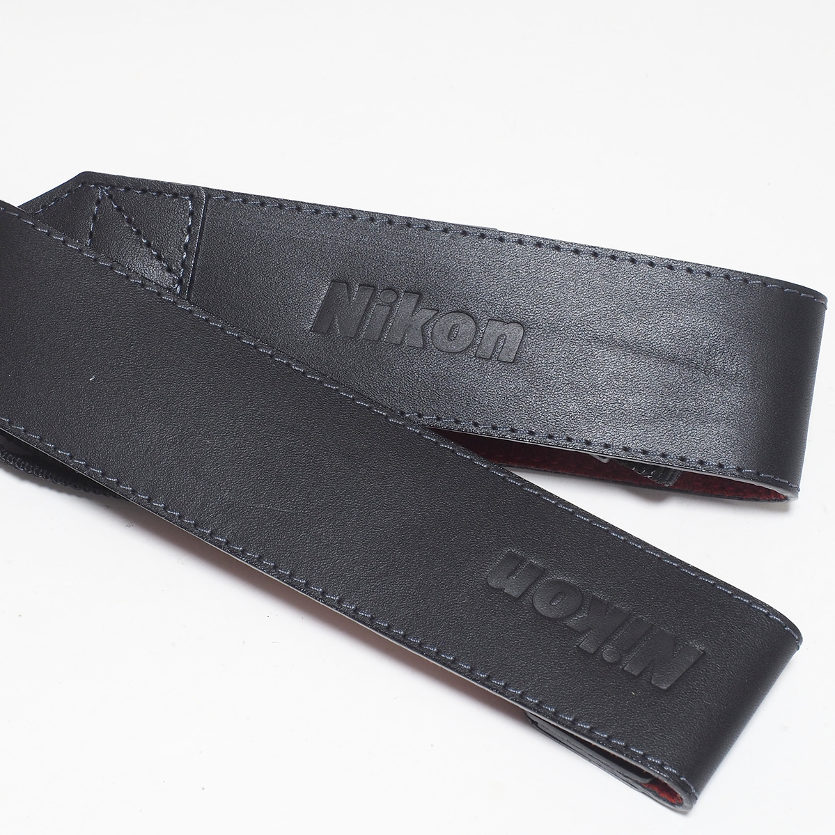 * not for sale * beautiful goods * Nikon Nikon leather strap type pushed . with logo black ( leather )× red ( lining )