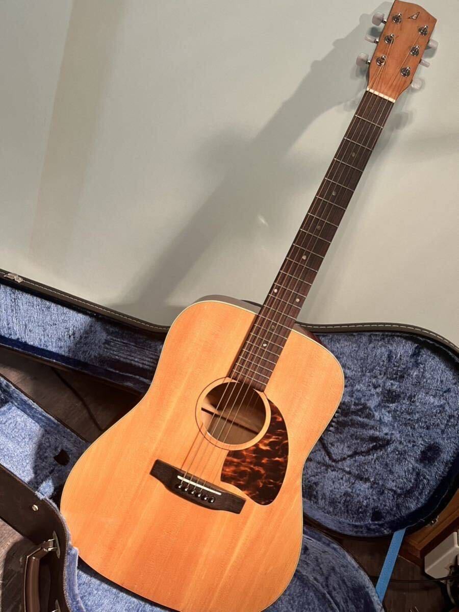 ARTICS D1 guitar中古　美品