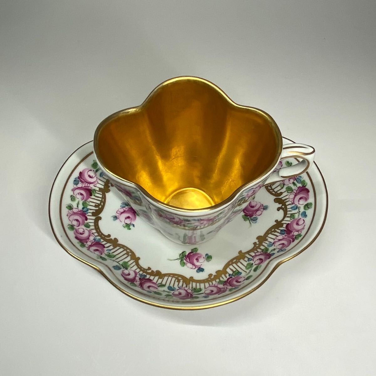 Bibian 比比昂- ☆銘品DRESDEN ドレスデンカップ&ソーサー Bibian 比比昂- ☆銘品DRESDEN ドレスデンカップ&ソーサー