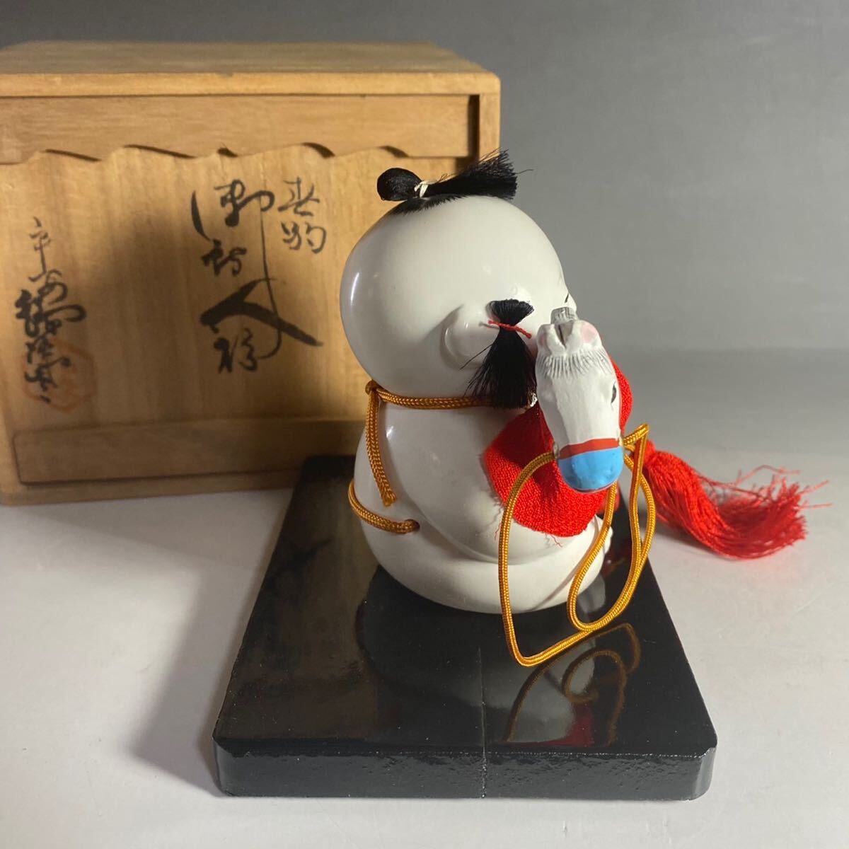 京人形司『丸屋 大木平蔵(丸平)』作 木彫御所人形 共箱 置物 京人形司『丸屋 大木平蔵(丸平)』作 木彫御所人形 共箱 置物