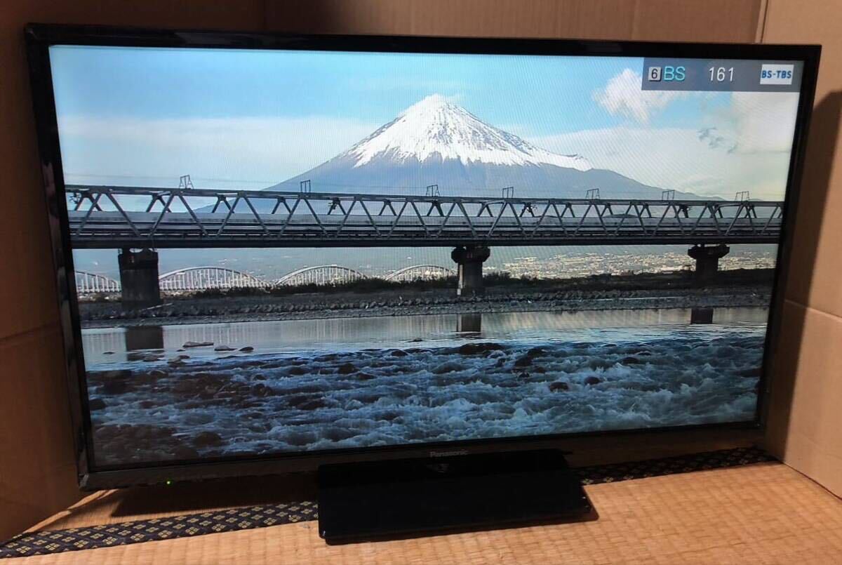 2016年製　パナソニック液晶テレビ　TH-32D320 訳あり品　ジャンク扱い_画像2