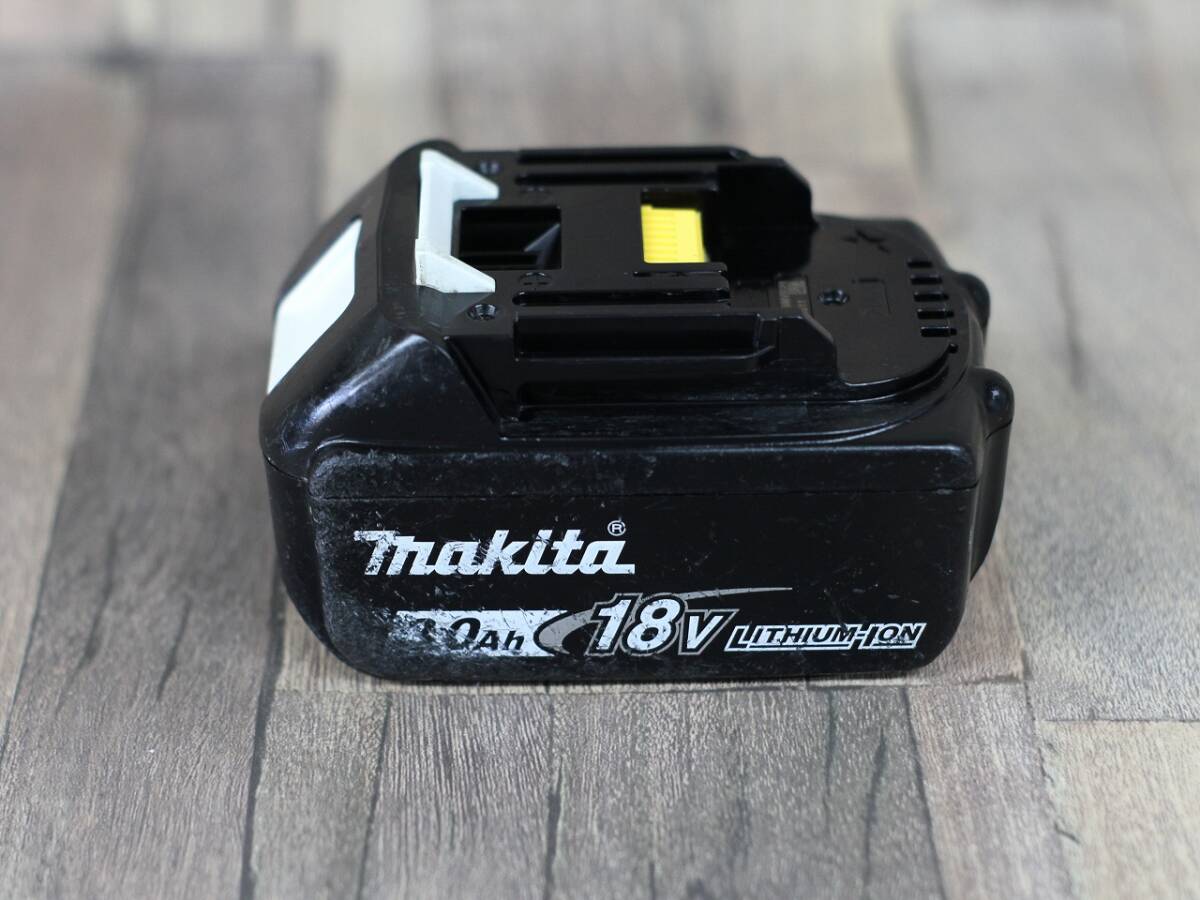 【送料無料】マキタ バッテリー⑲ BL1830 純正 中古 18V 3.0Ah Makita_画像2