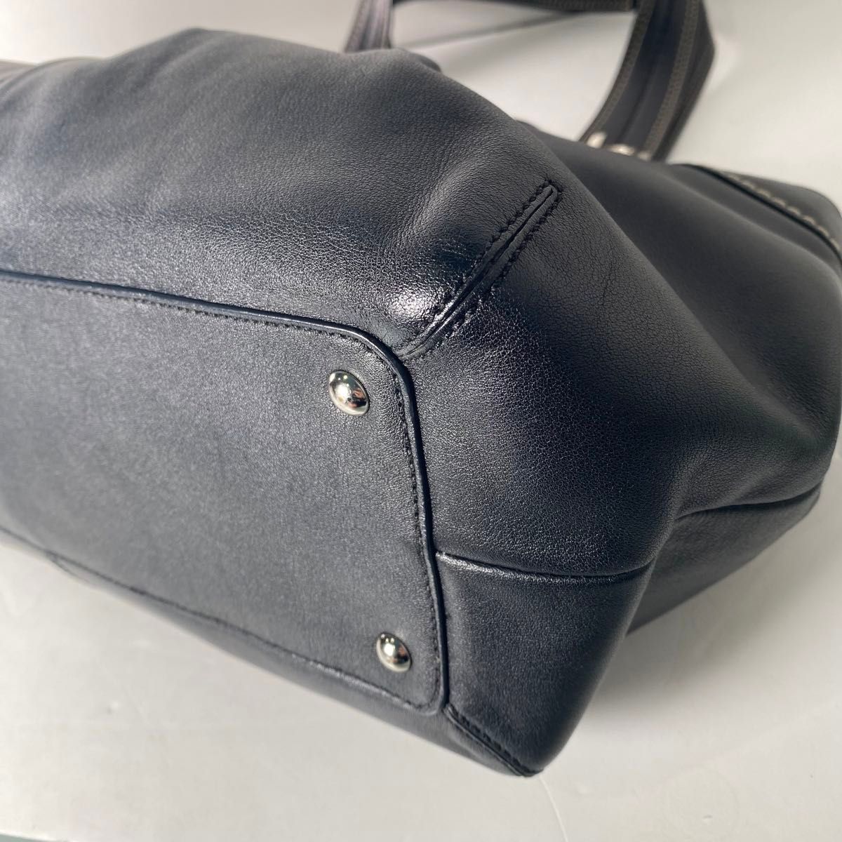 極美品 コーチ COACH ハンドバッグ トートバッグ 黒 牛革 極美品 コーチ COACH ハンドバッグ トートバッグ 黒 牛革
