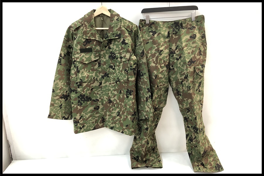 東京)陸上自衛隊 戦闘服3型　迷彩服　上下セット　サイズ5A　難燃加工_chc-2403183459-ai-081526128_1.jpg