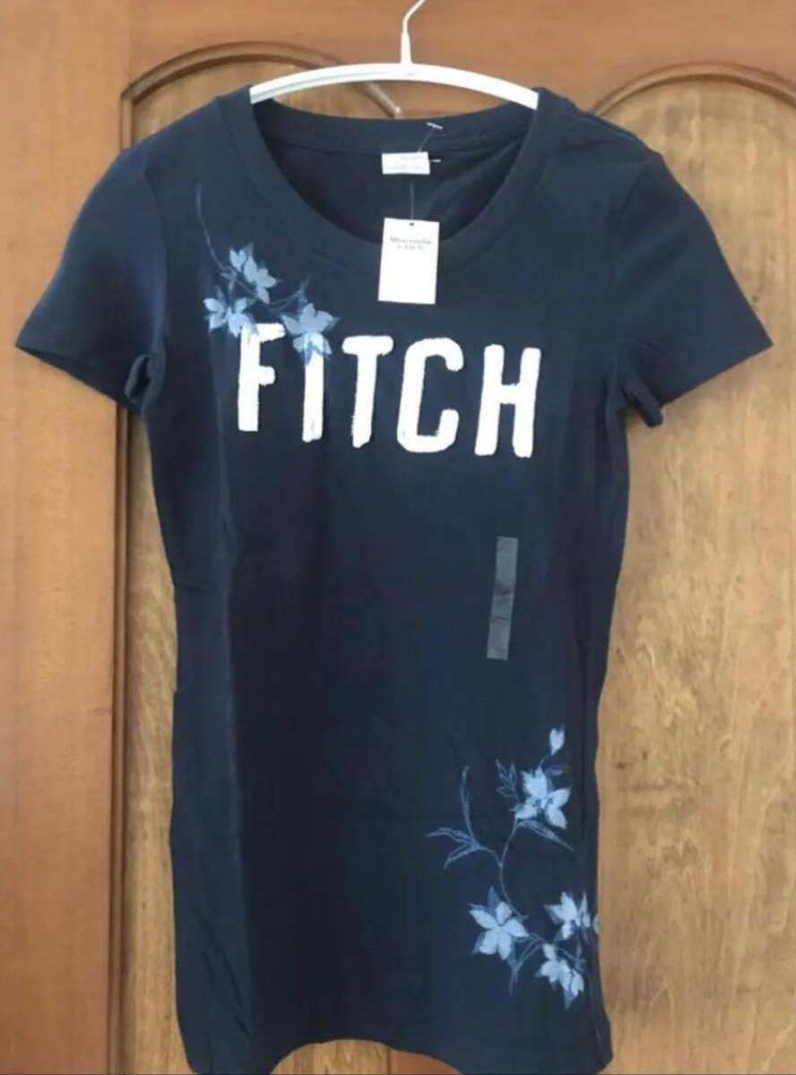 未使用 A&F ◆アバクロ◆ Tシャツ Sサイズ アップリケロゴ &花柄 新品 ソフトな肌触り ホリスターやギリーヒックス好きな方にも_画像1