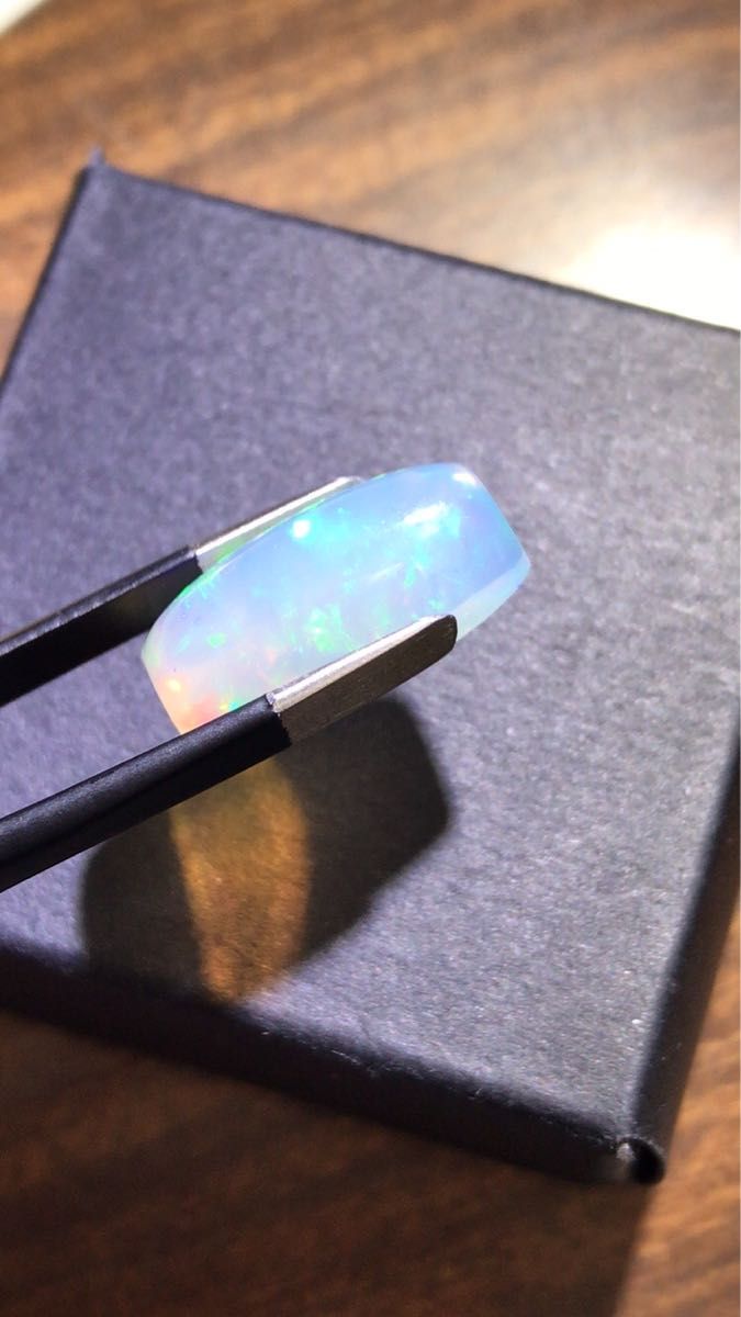 4.5ct！オパールルース　原石　 鉱物　標本　宝石　鉱石　パワーストーン　天然石　 opal