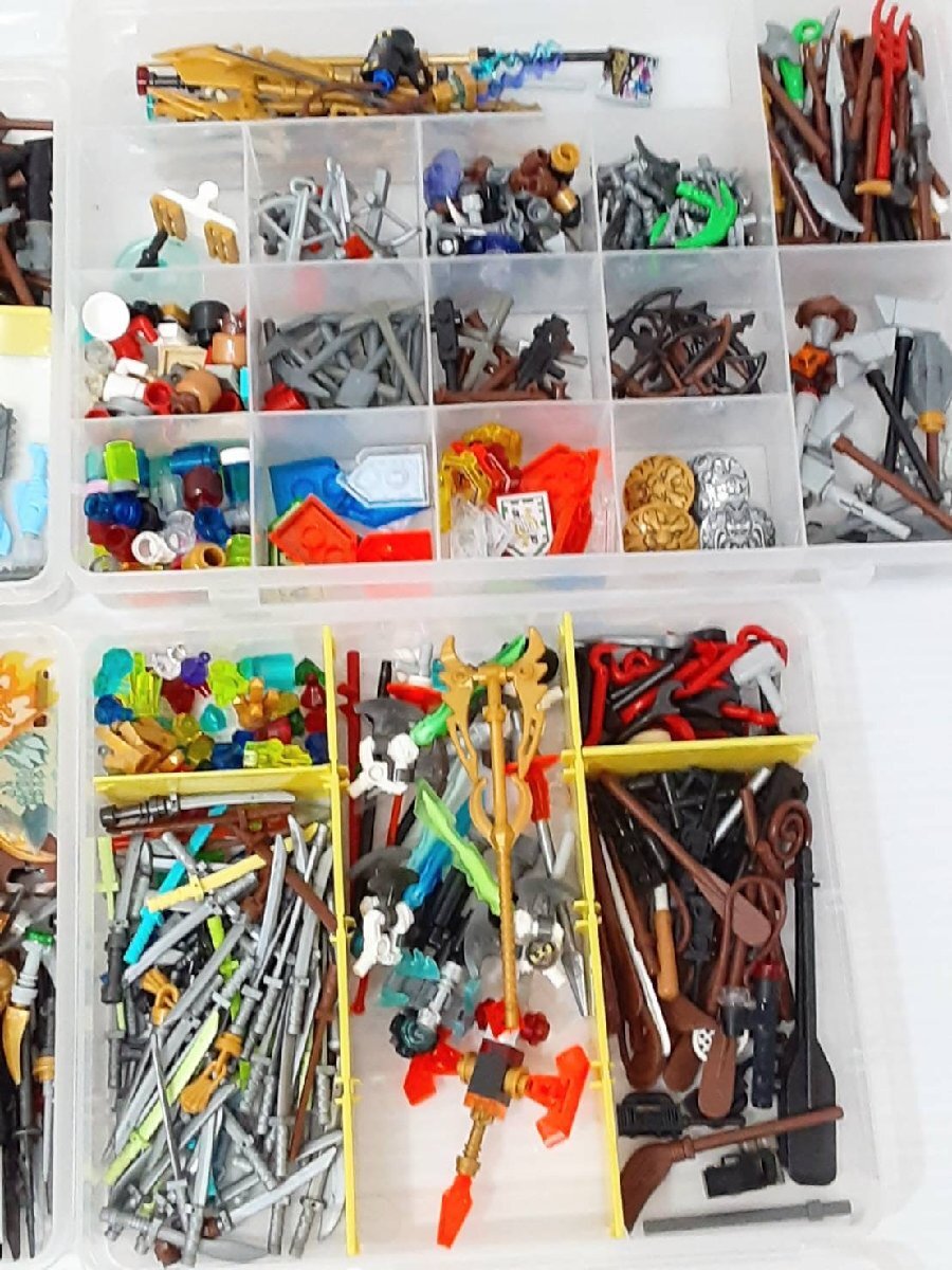☆大量☆ レゴ ミニフィグ用小物 ニンジャゴー ネックスナイツ お城シリーズ など 武器 道具の画像4