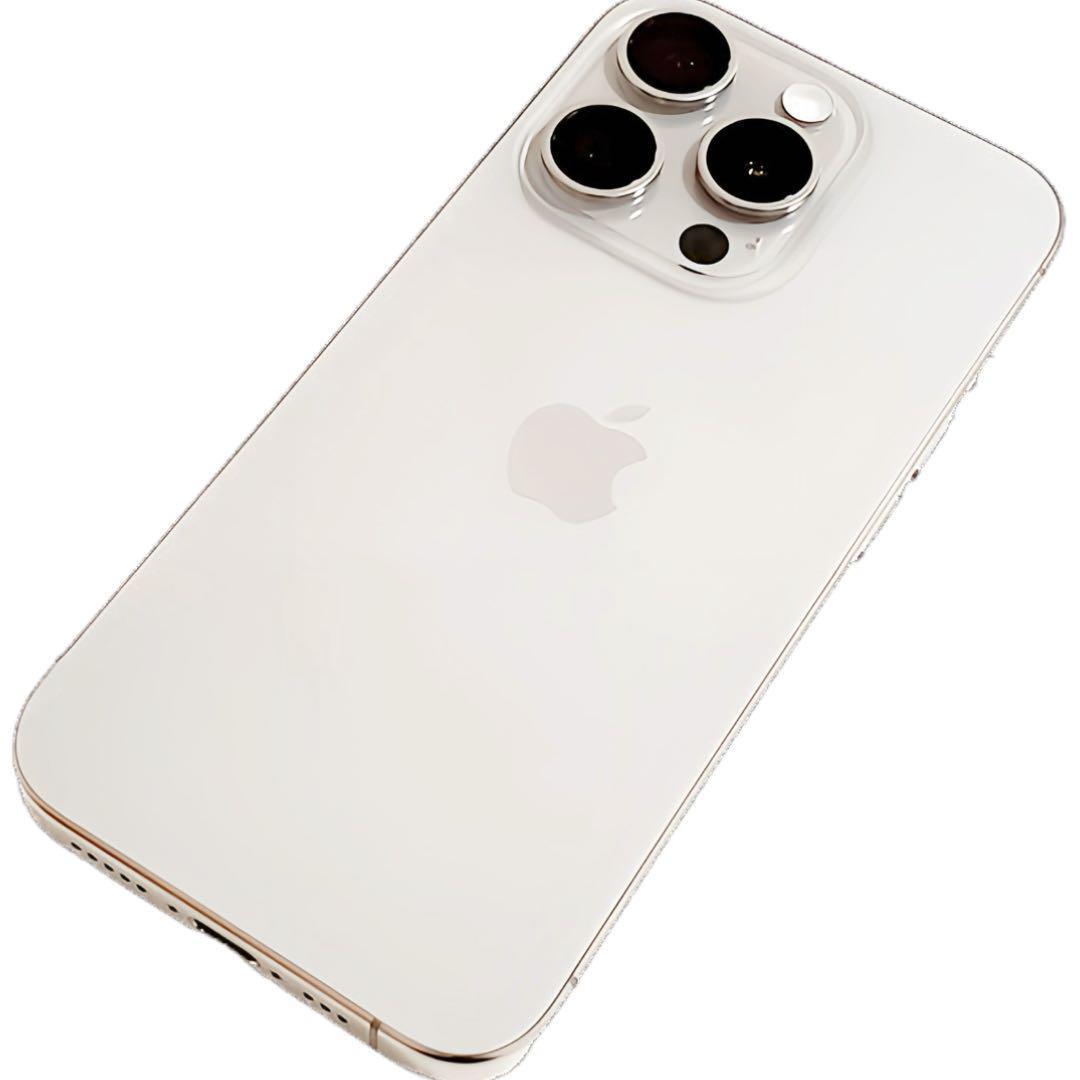 iPhone15 Pro ナチュラルチタニウム 256GB iPhone 本体 極美品の画像4