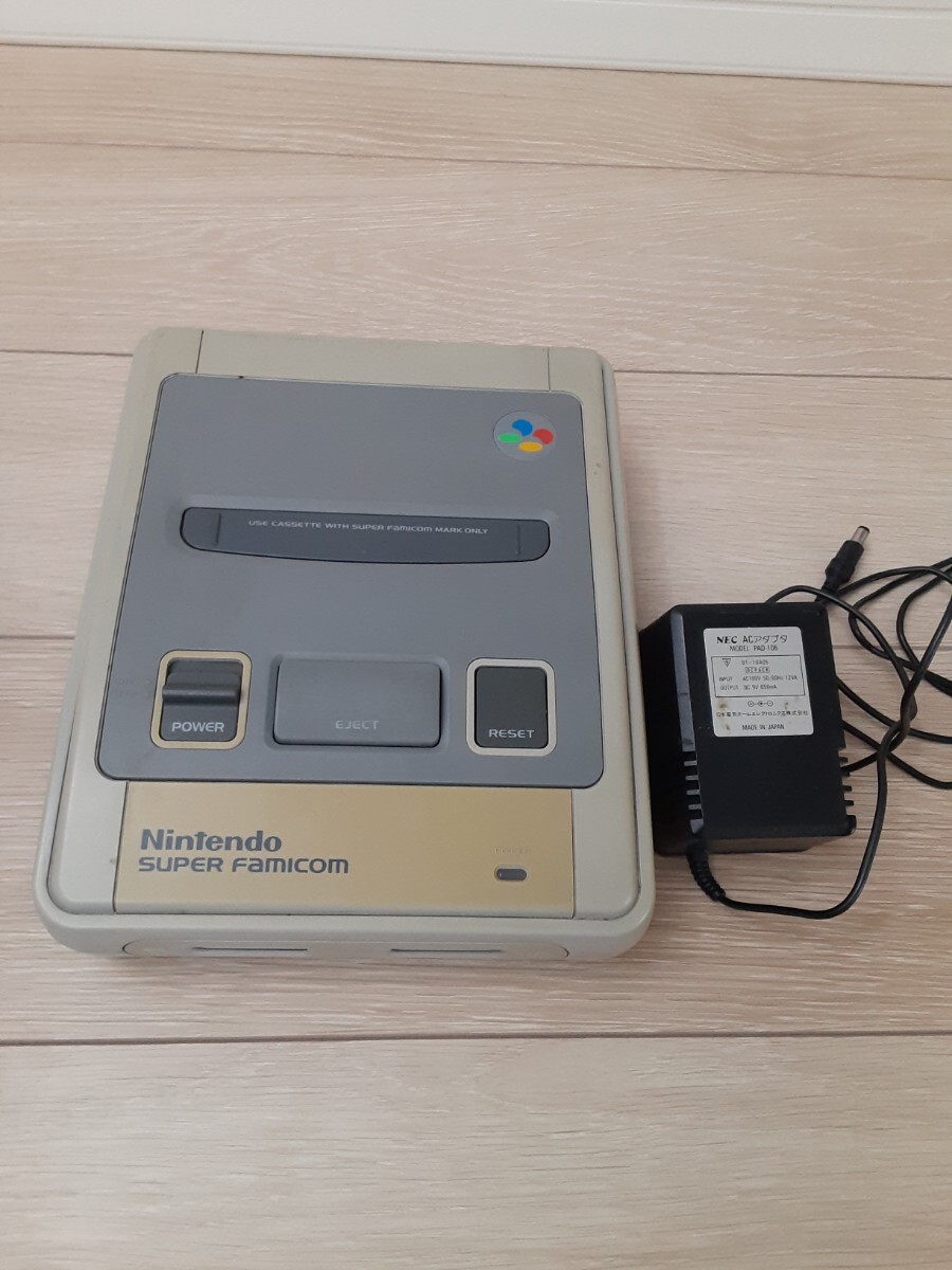 Nintendo 任天堂 スーパーファミコン SFC 本体 正規品の画像1