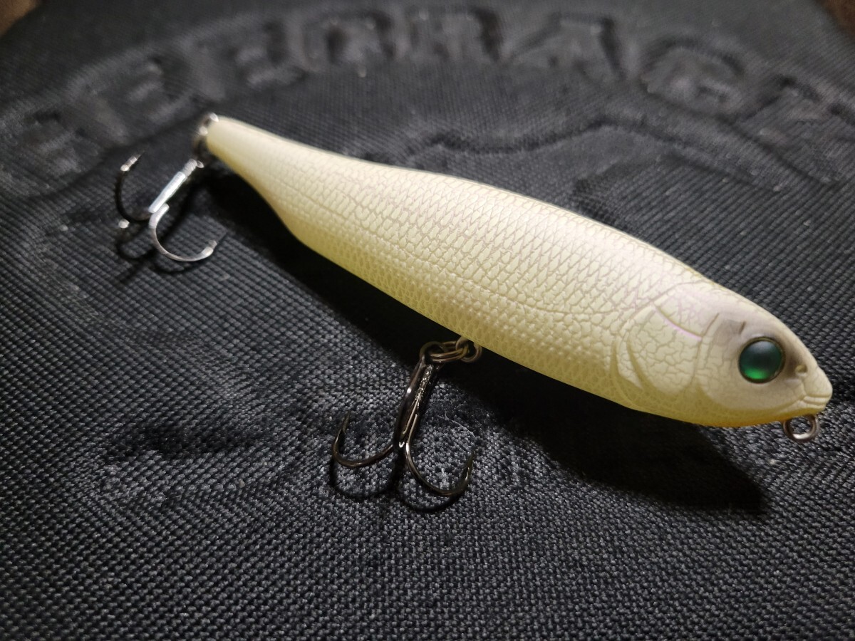 ★Megabass★GIANT DOG-X メガバス ジャイアント ドッグX WHITE BUTTERFLY 美中古品 Length 98.0mm Weight 1/2oz ペンシルベイト 伊東 由樹_画像6