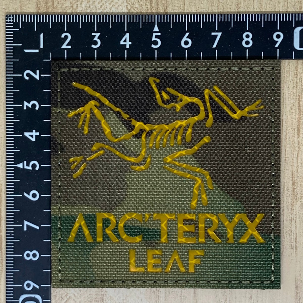 Arc'teryx leaf Hook & Loop MultiCam 反射の画像1