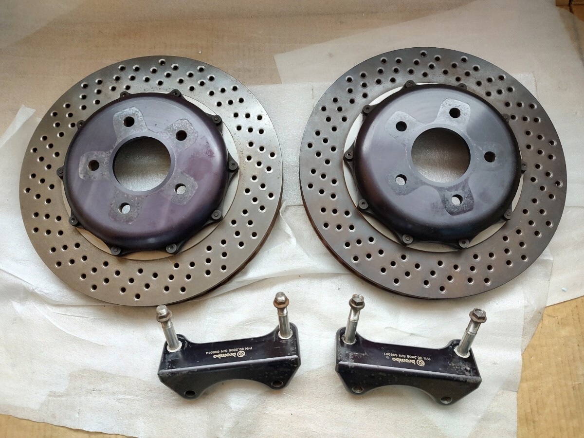 ＢＮＲ３２ ブレンボキャリパー Ｚ３２ Ｓ１４ ＢＣＮＲ３３ ３３２φ ｂｒｅｍｂｏ ２ピースローター Ｆ５０ Ｆ４０ ブレンボキャリパーの画像1