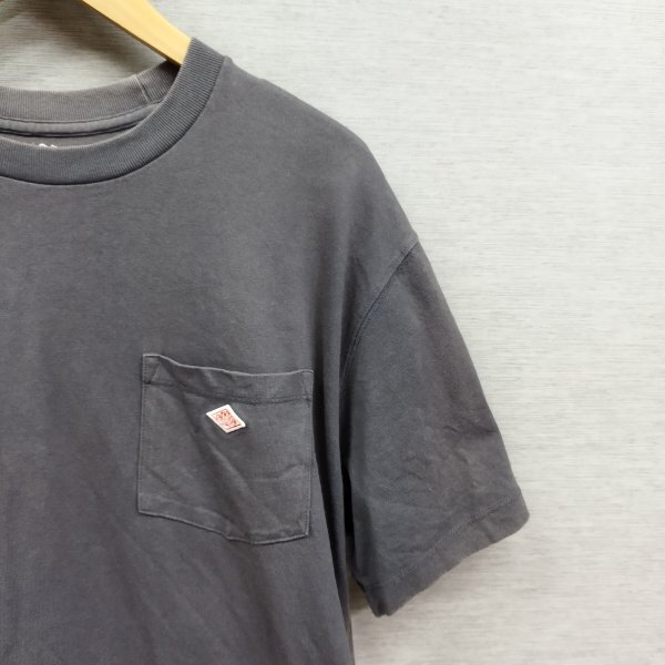 C168 DANTON ダントン Tシャツ 半袖 カットソー 胸ポケット ワンポイント ワッペン カジュアル メンズ グレー系 サイズ 44の画像4