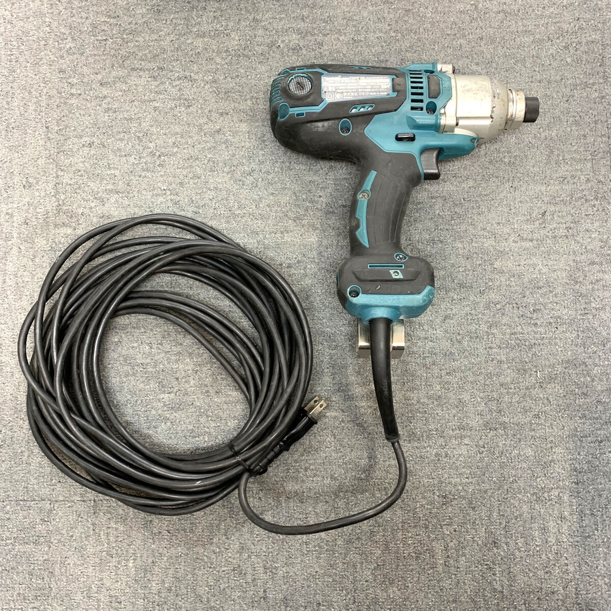 Makita　マキタ インパクトドライバ TD0220　ケース記名書込有り　中古(M0327-6)_画像3