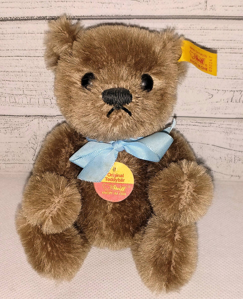 ドイツのシュタイフ社の Steiff Teddy Bear EAN 030147 未使用_画像1