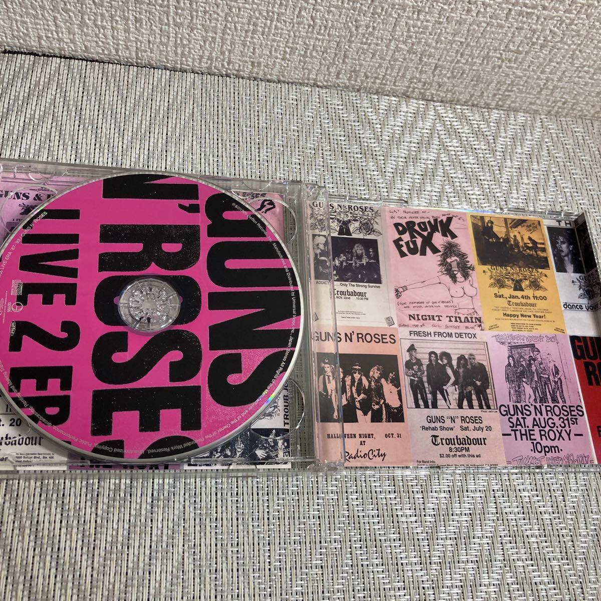 国内盤帯付2枚組CD/ガンズ・アンド・ローゼス/ライヴ・エラ'87〜'93/ライヴ・アルバム/GUNS & ROSES/LIVEの画像4