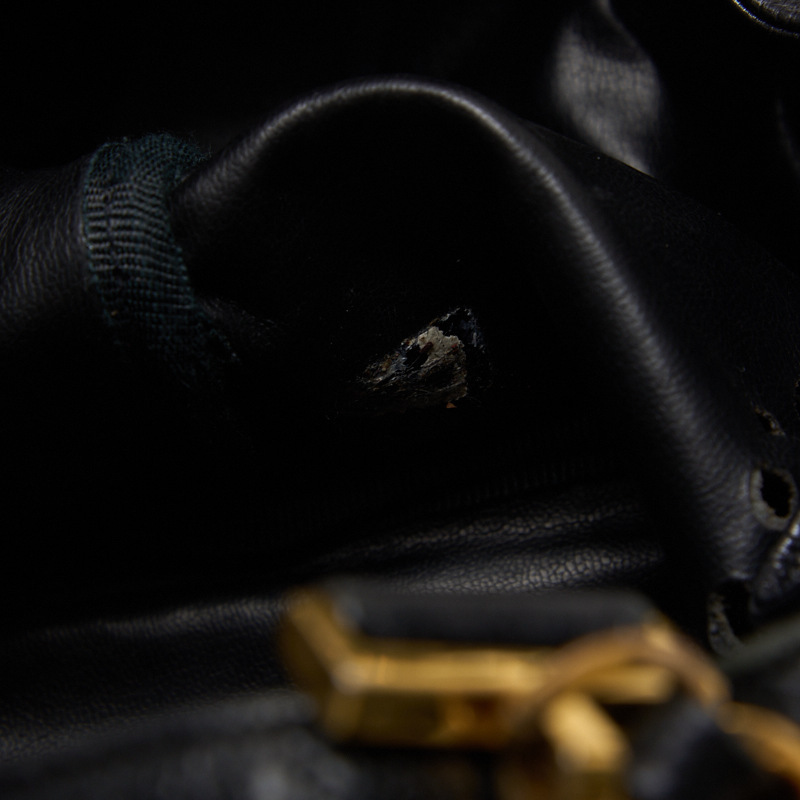 CHANELシャネルパンチング トリプルココマーク ポーチ付き 巾着型チェーンショルダー キャビアスキン 黒（ゴールド金具） シ_画像10