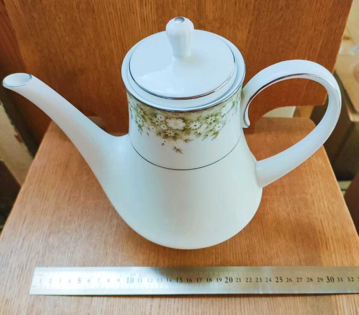 ★ Noritake Princeton ノリタケ プリンストン ティーポット 花柄 ポット コーヒーポット シルバー 花柄 昭和レトロ 大きめ 茶器 銀彩 USED_画像5