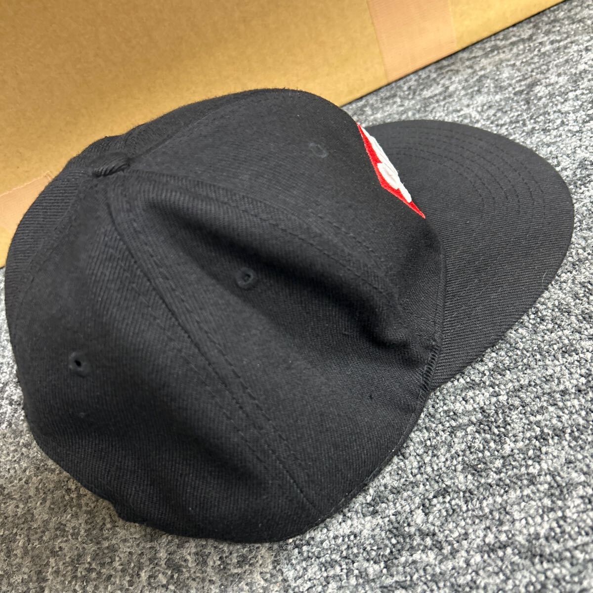 【65142】Supreme ボックスロゴ キャップ ニューエラ9fifty 7 5/8 New Era シュプリーム 黒赤_画像5