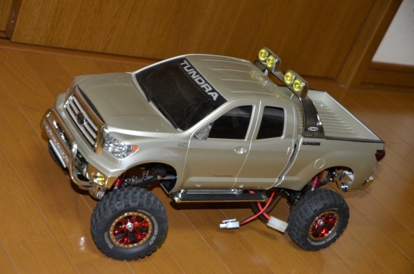 タミヤ　１/１０ RC　トヨタ TUNDRA ハイリフト　マルチファクションユニットMFC-02　プロポ付き