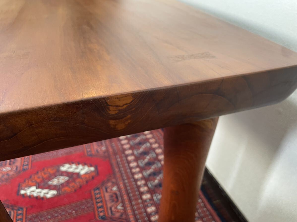 ぽってりしてかわいい無垢材のテーブル センターテーブル 天然木 チーク材_画像7