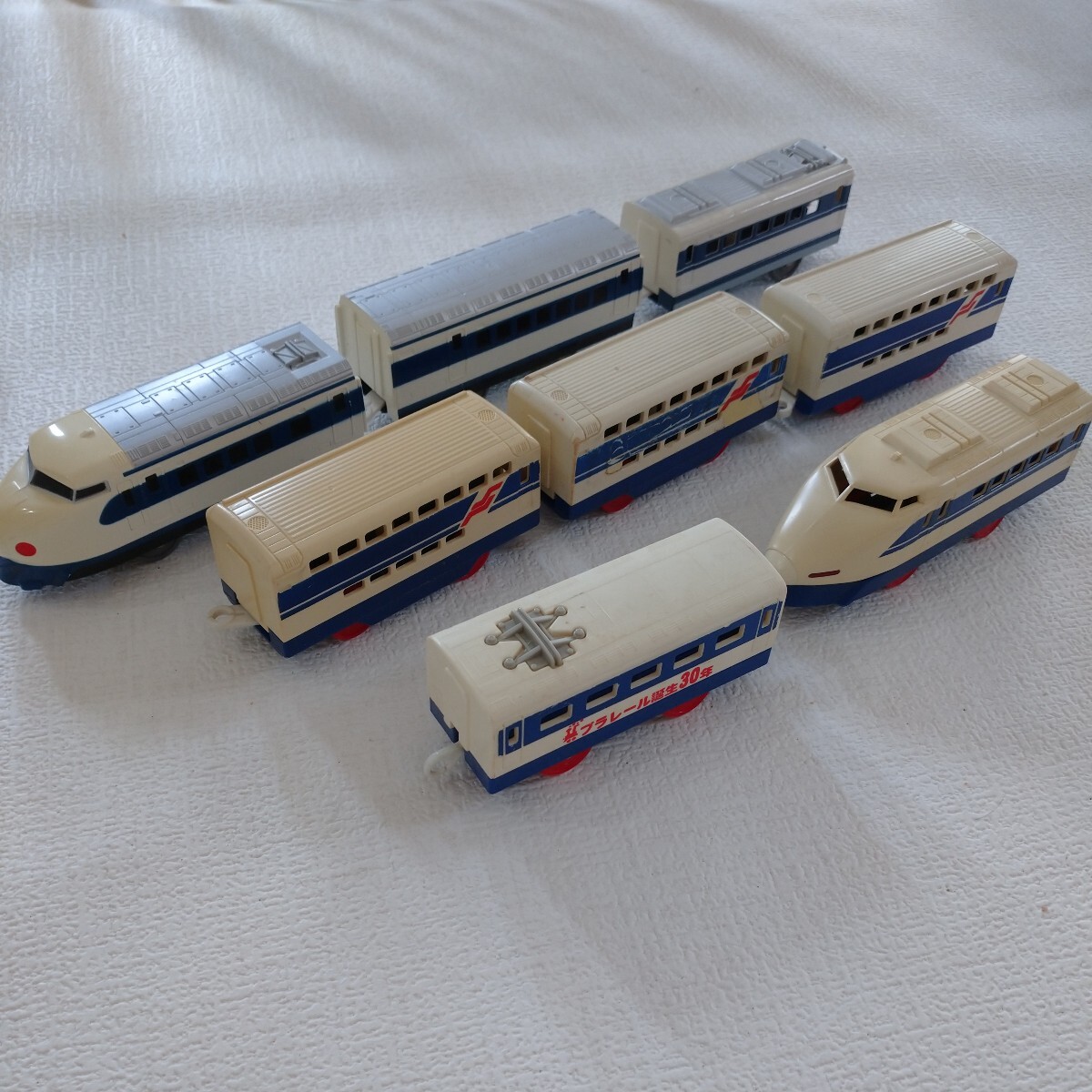 A17 プラレール 連結仕様 まとめて プラレール誕生30年 新幹線 TOMY 0系新幹線 R68編成 おもちゃ 乗り物 コレクションの画像1