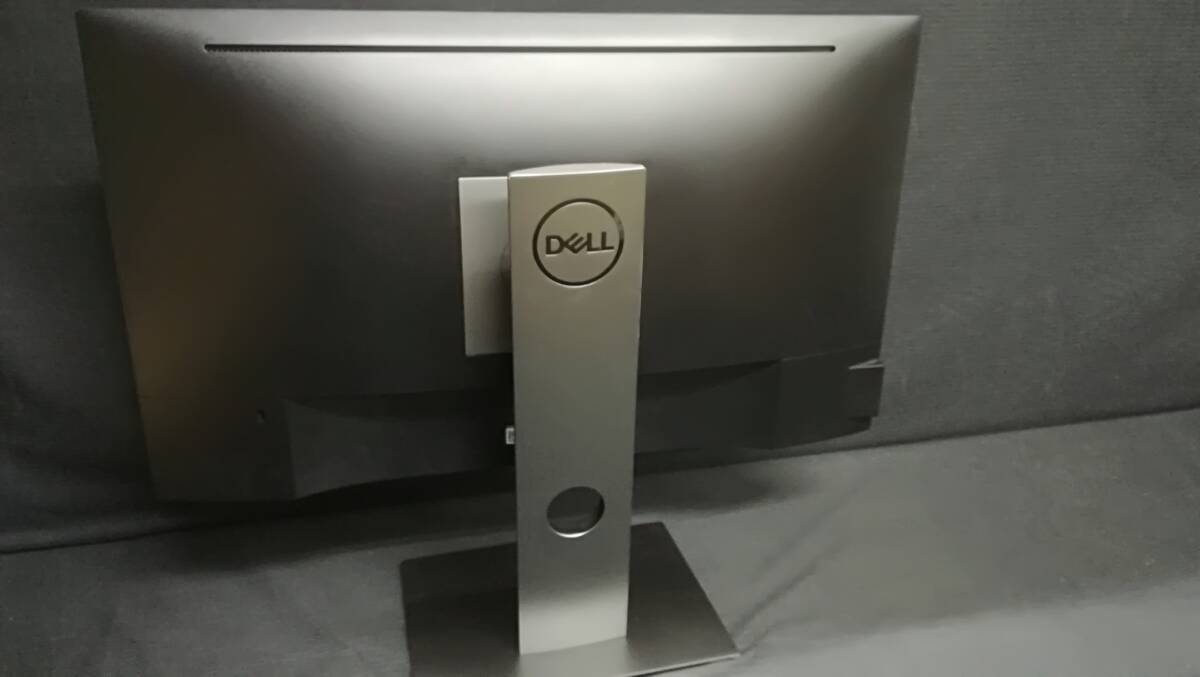 Dell P2417H[23.8インチ] [HDMI/D-Sub/DisplayPort]液晶モニター/難あり/ジャンク扱い_画像4