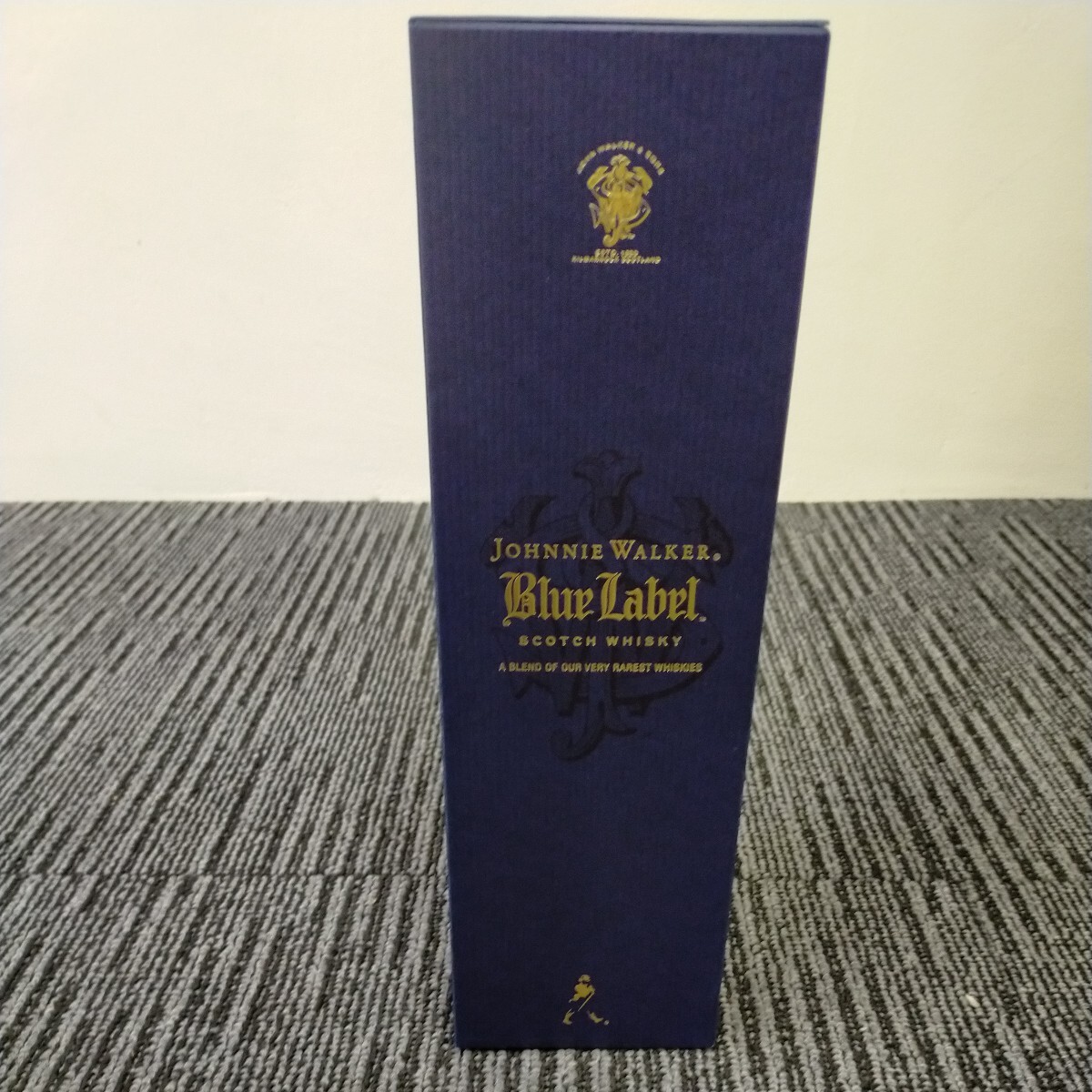 ジョニーウォーカー/Johnnie Walker/ブルーラベル/箱付き/ウイスキー/750ml/43％/未開封/古酒【浦R】の画像9