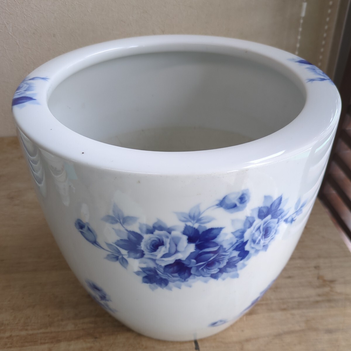火鉢 ノリタケ ブルーローズ 薔薇 鉢カバー 骨董 アンティーク 火鉢 ノリタケ ブルーローズ 薔薇 鉢カバー 骨董 アンティーク