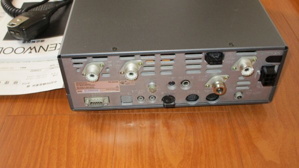 KENWOOD TS-2000S 動作品　HF/144/430MHZ 100WATT機　_画像4