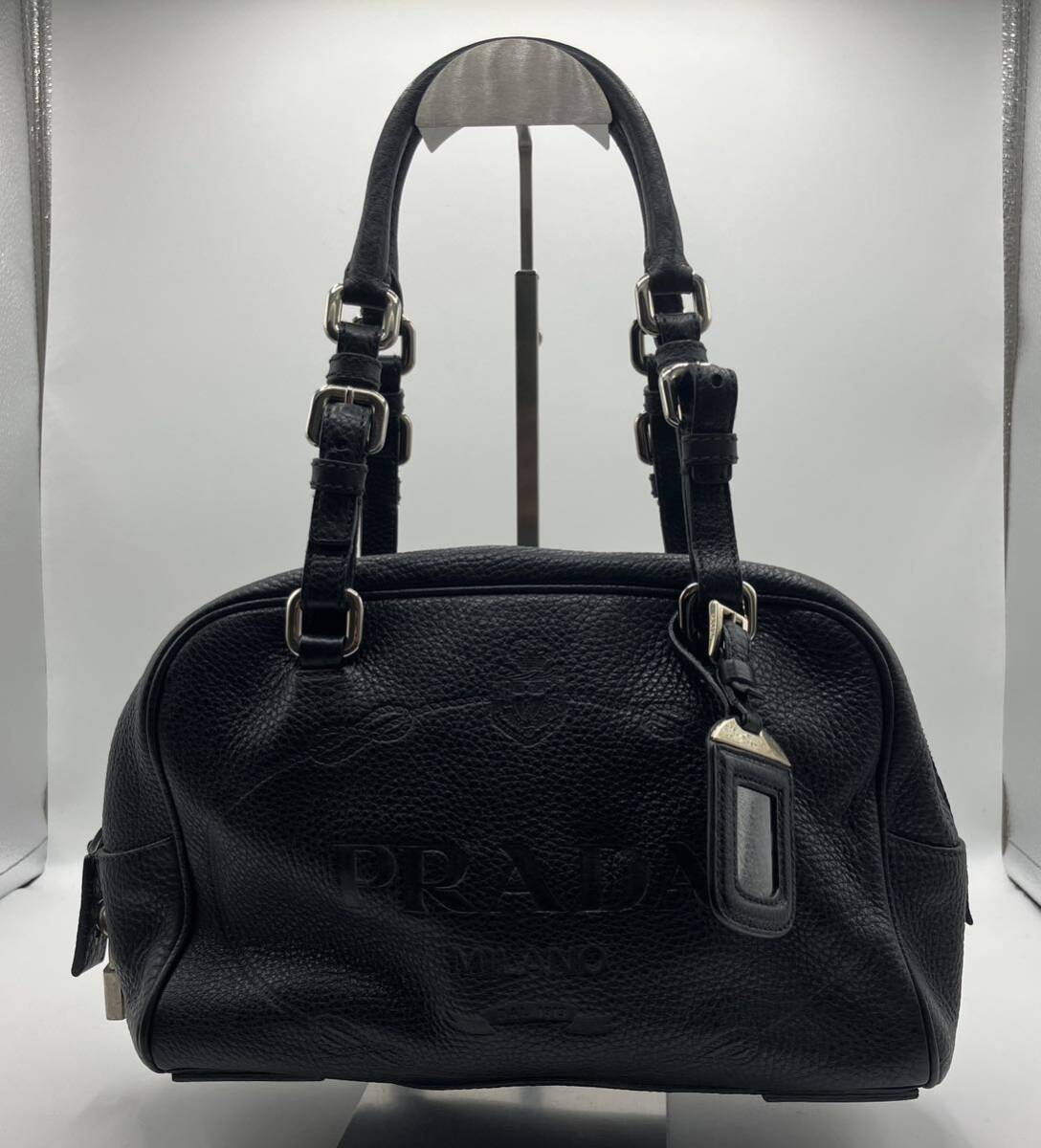 24021542003 PRADA プラダ ハンドバッグ ミニボストンバッグ ロゴ 型押し レザー ブラック 中古_画像1