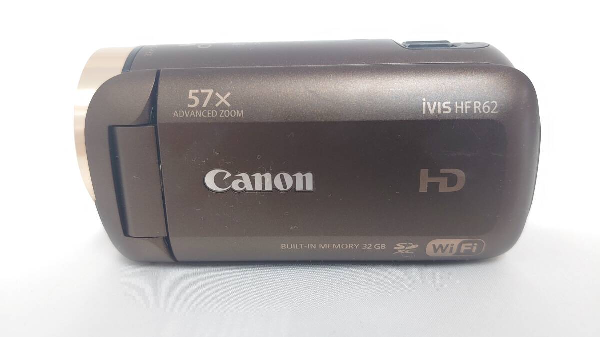 4-17016【現状品 キングラム】デジタルビデオカメラ Canon キヤノン iVIS HF R62 HD Wi-Fi ジャンク扱い_画像2