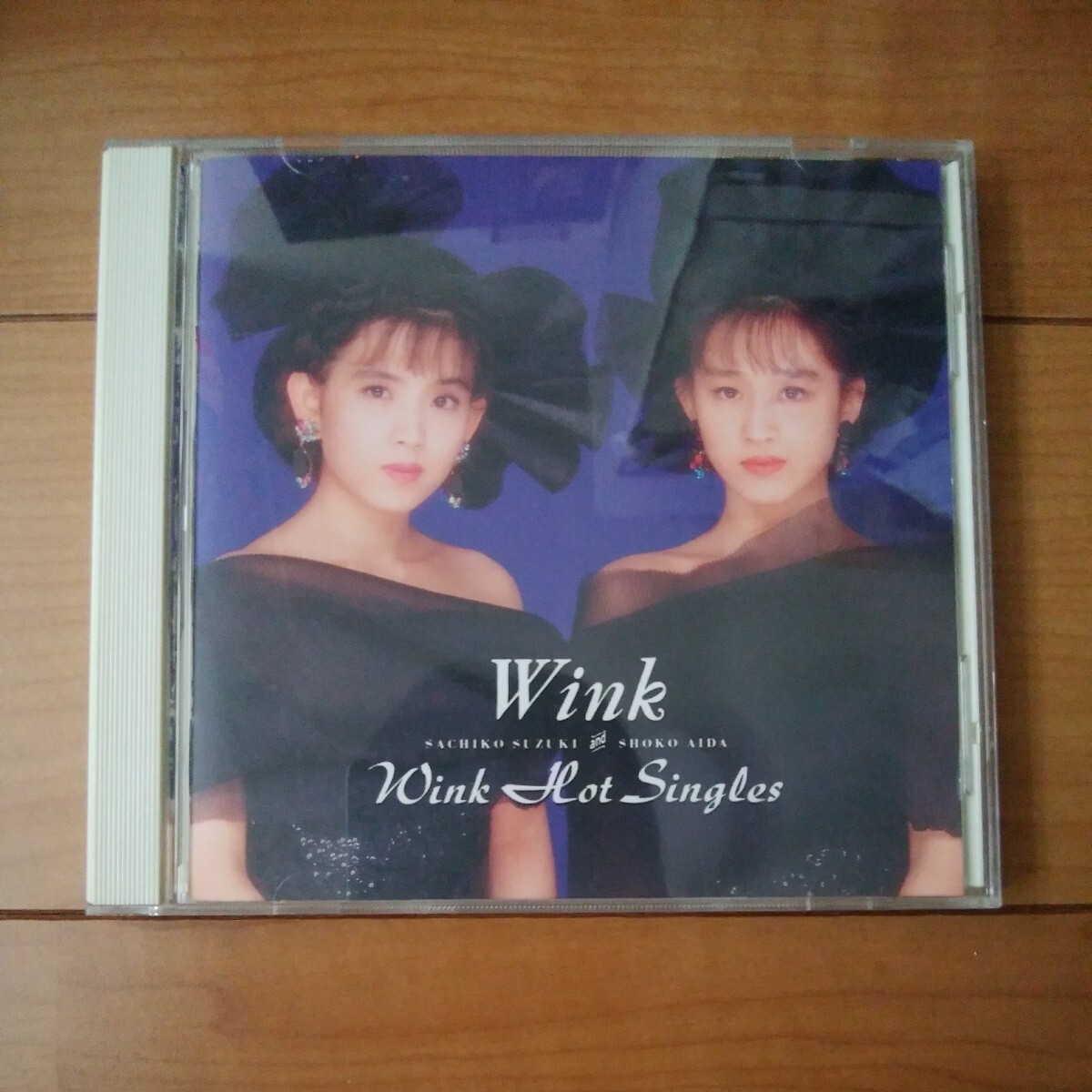 音楽CD【ウィンク ホット シングルス　wink】9曲 ※used 動作確認済み_画像1