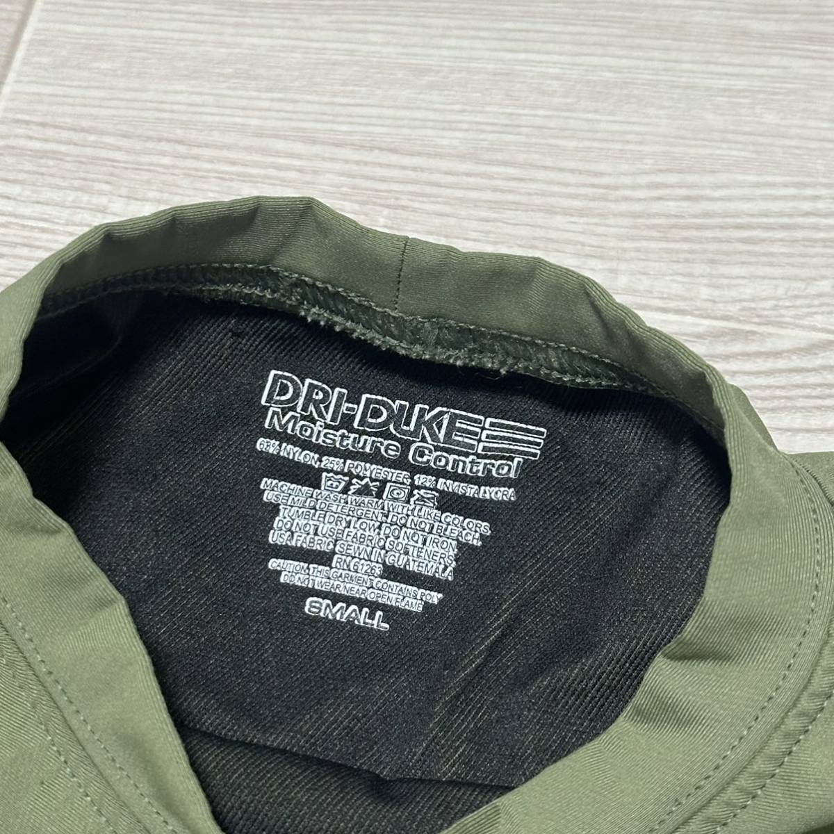 沖縄 米軍実物 USMC DRI-DUKE Tシャツ トレーニング ランニング OD SMALL (管理番号CDE212)の画像4