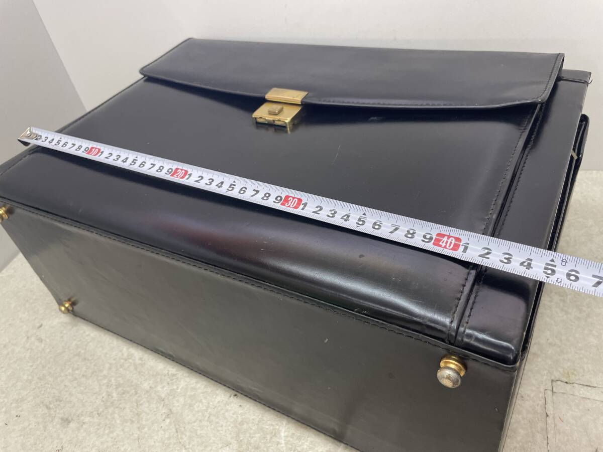 [G-11-R6] retro flight case Pilot case trunk that 2